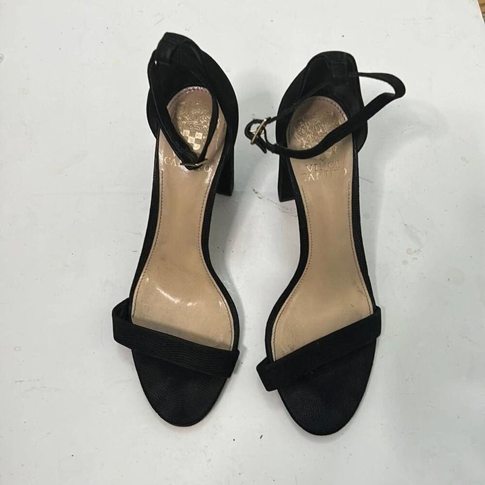 VINCE CAMUTO MAIRANA SANDALS SIZE 8M